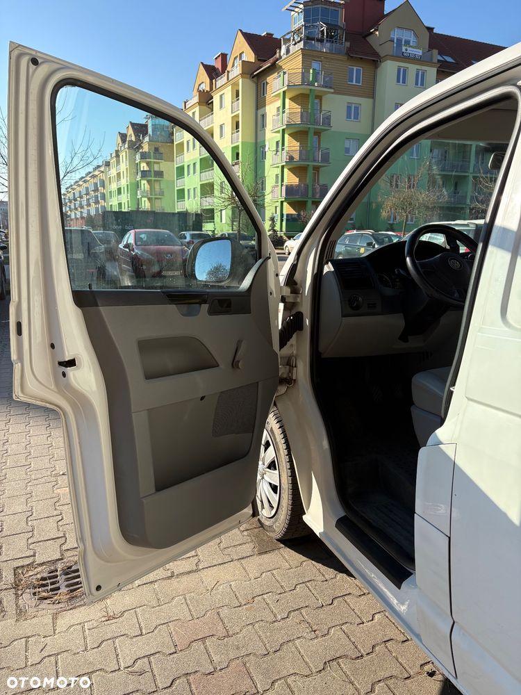 Volkswagen T5 - 6