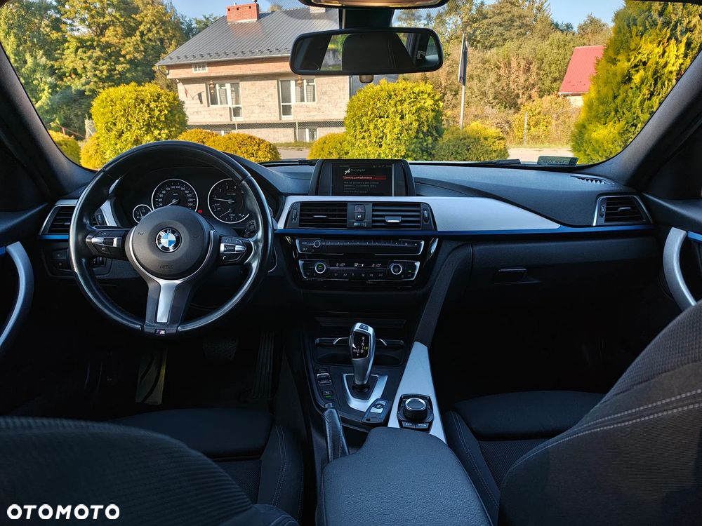 BMW Seria 3 320i GPF M Sport - 11