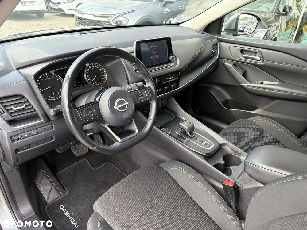 Nissan Qashqai 1.3 DIG-T MHEV Acenta Xtronic - 10