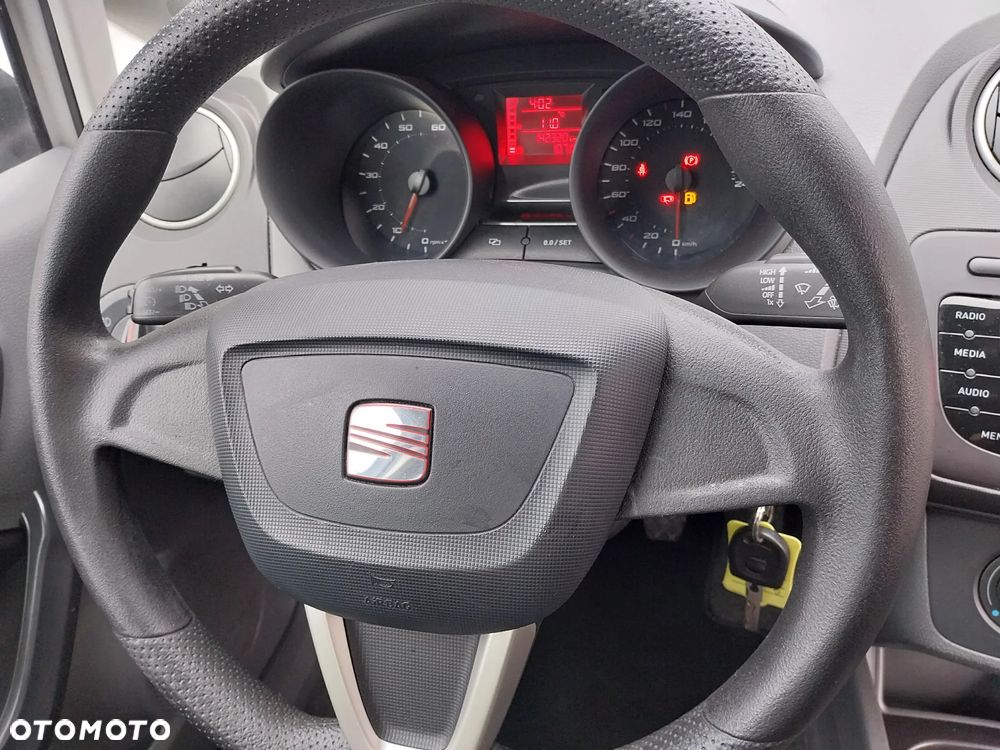 Seat Ibiza 1.4 16V Style - 21