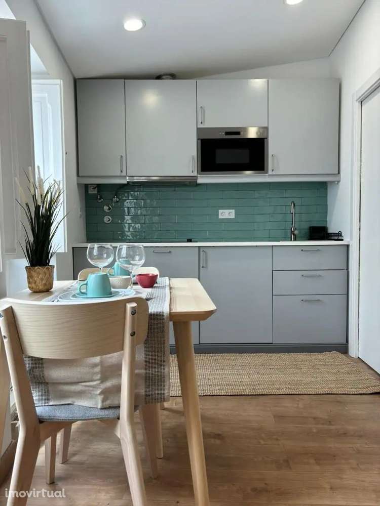 Estúdio remodelado (3min Metro Rossio / Praça Figueira) - Grande imagem: 2/42