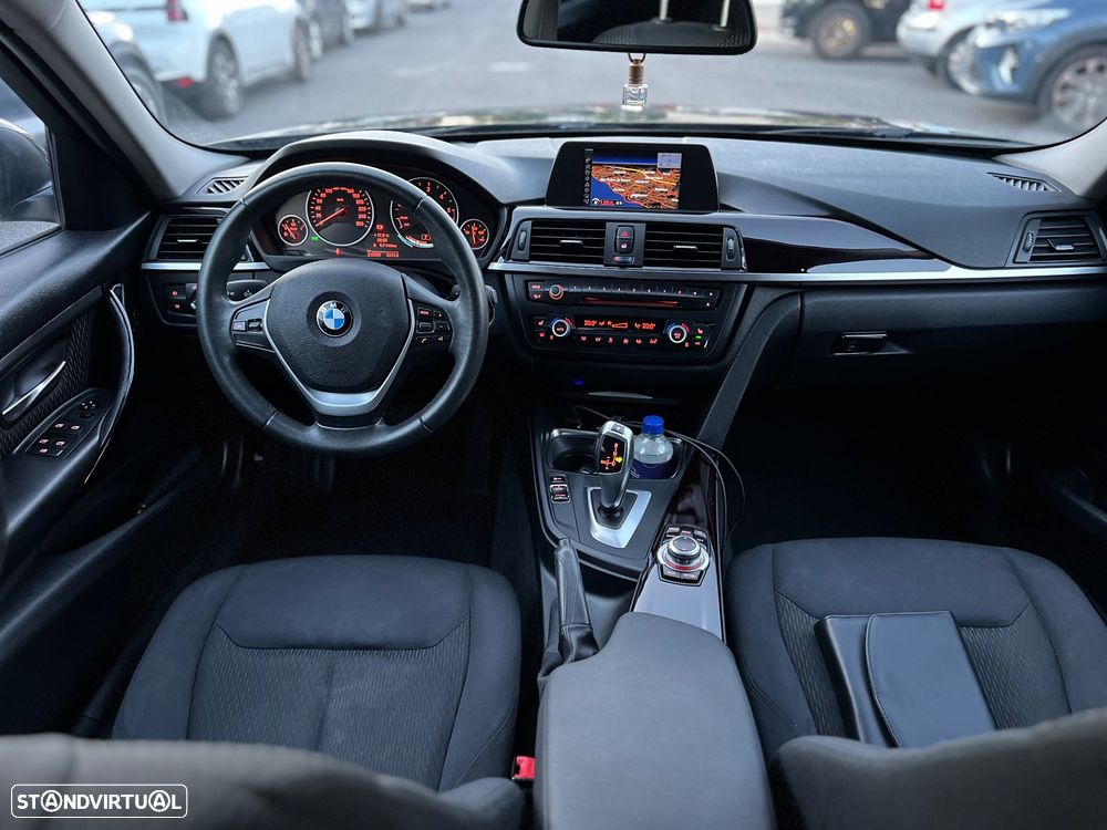 BMW 320 d Aut. Efficient Dynamics Edition - 12