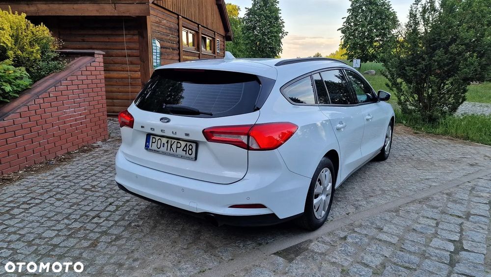 Ford Focus SW 1.0 EcoBoost Active Business - 6