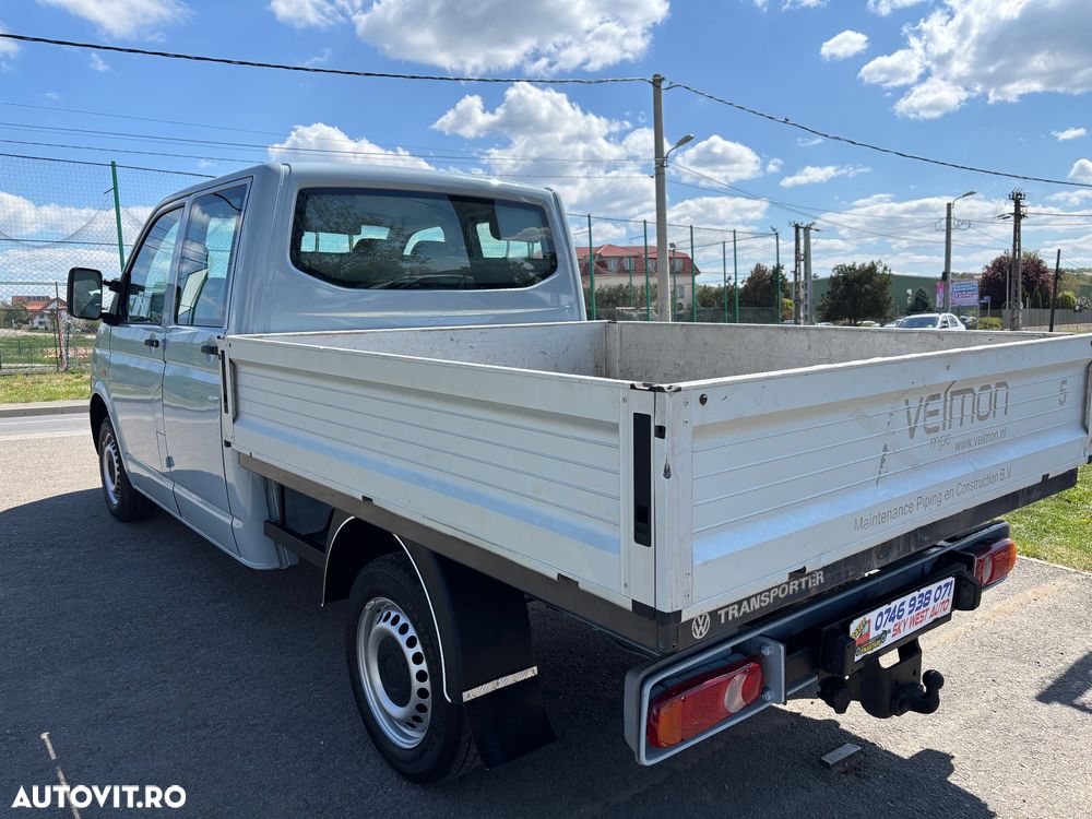 Volkswagen Transporter - 2