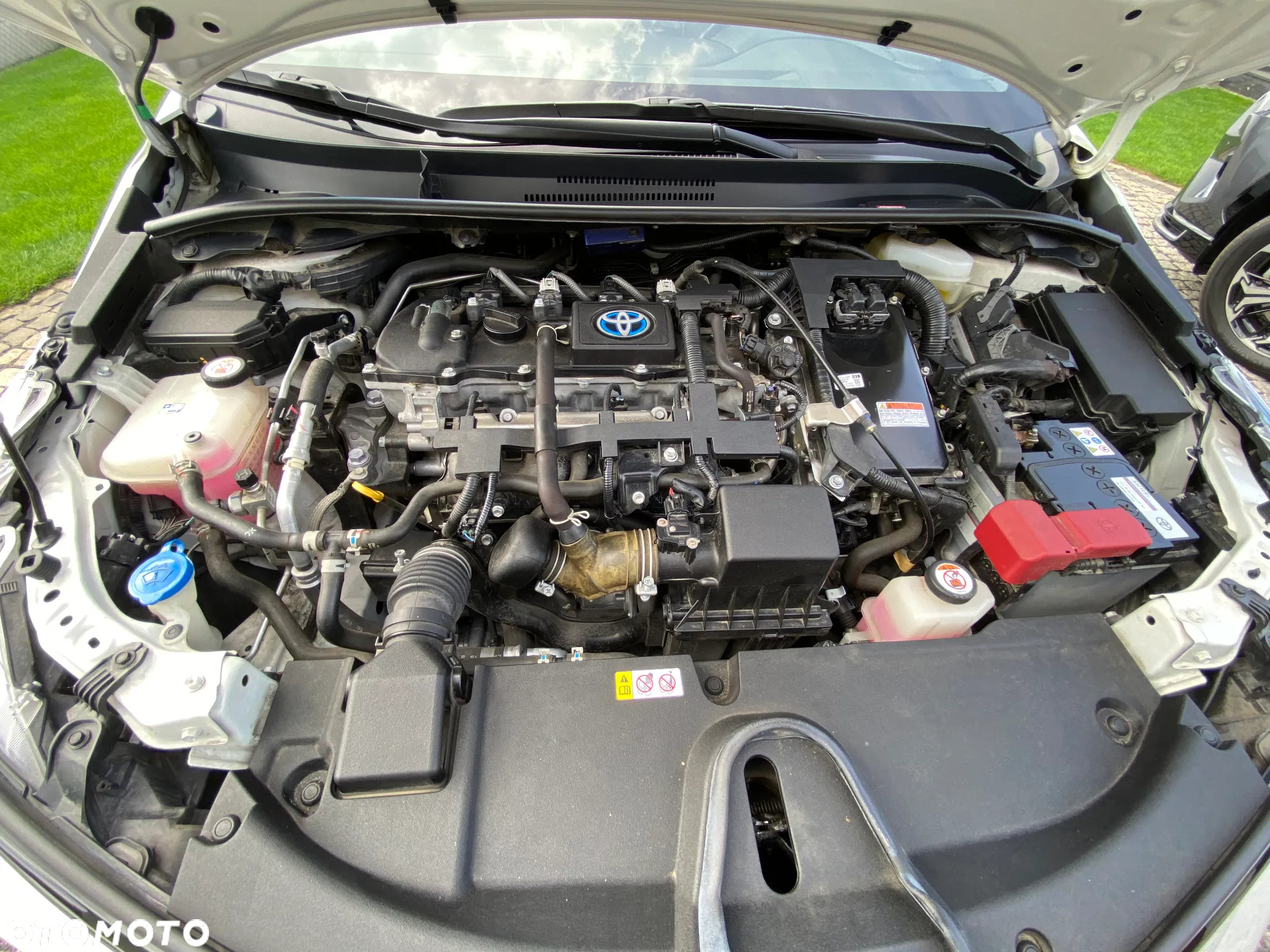 Toyota Corolla 1.8 Hybrid GR Sport - 14