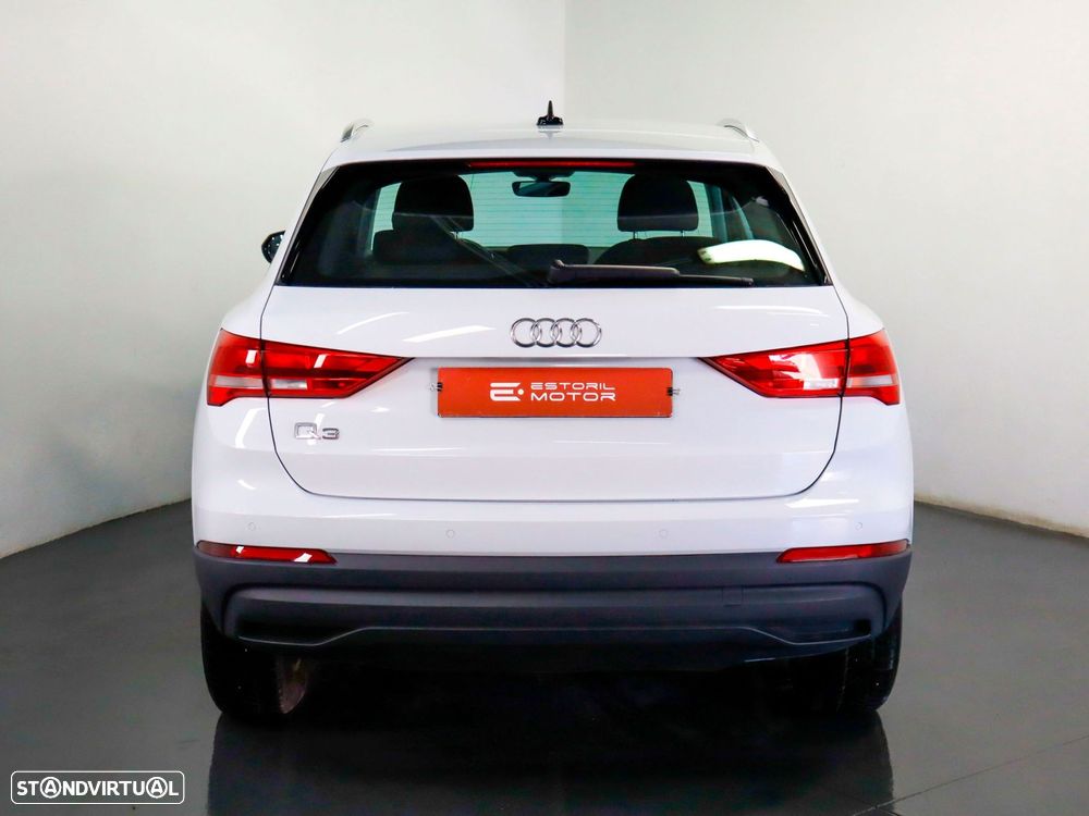 Audi Q3 45 TFSIe S tronic - 5
