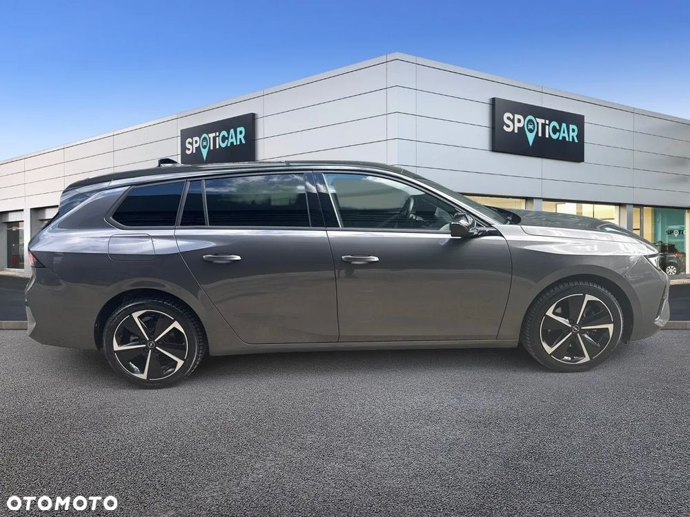 Opel Astra 1.2 T GS S&S - 4