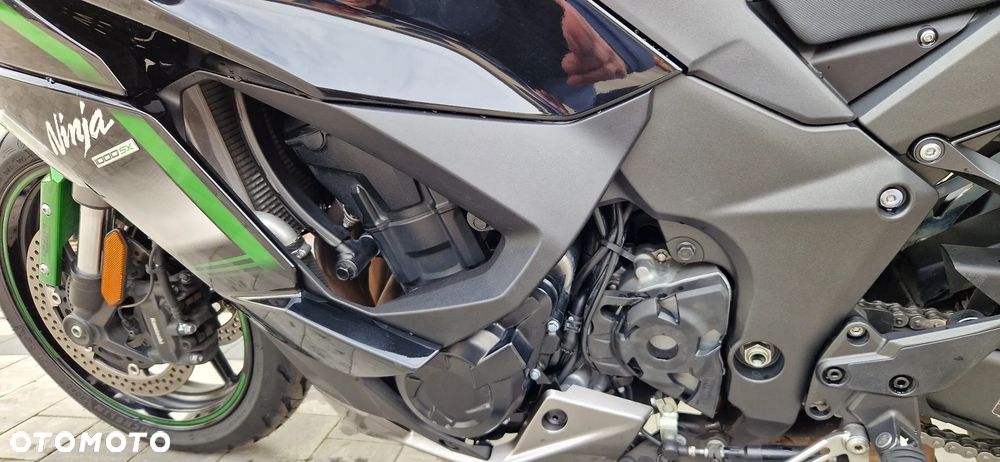 Kawasaki Ninja 1000 SX - 21