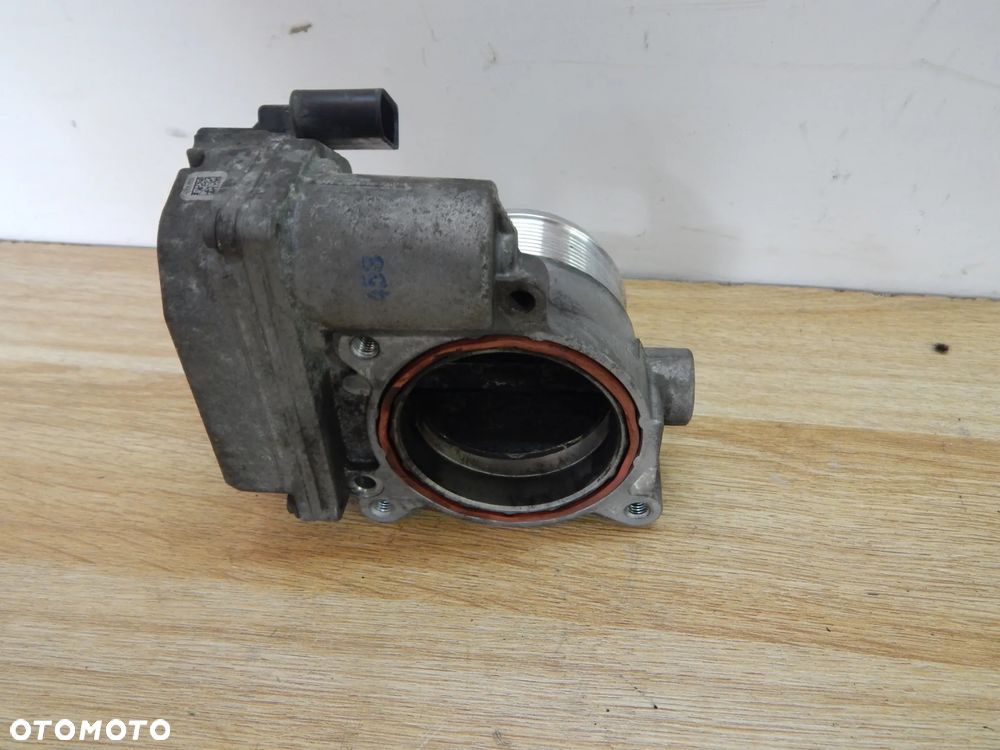 Przepustnica 4E0145950J 3.0 TDI Audi A8 D3 Q7 4L Touareg cayenne A6 phaeton 03-12 Łuków części - 3