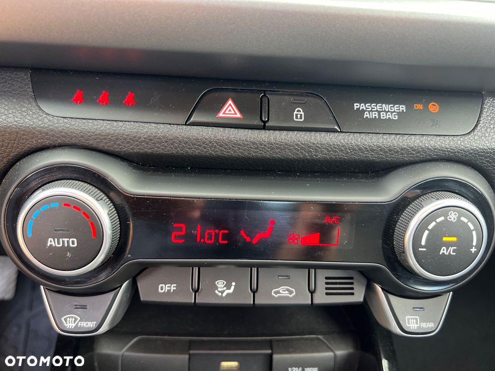 Kia Rio 1.0 T-GDI L Business Line - 10