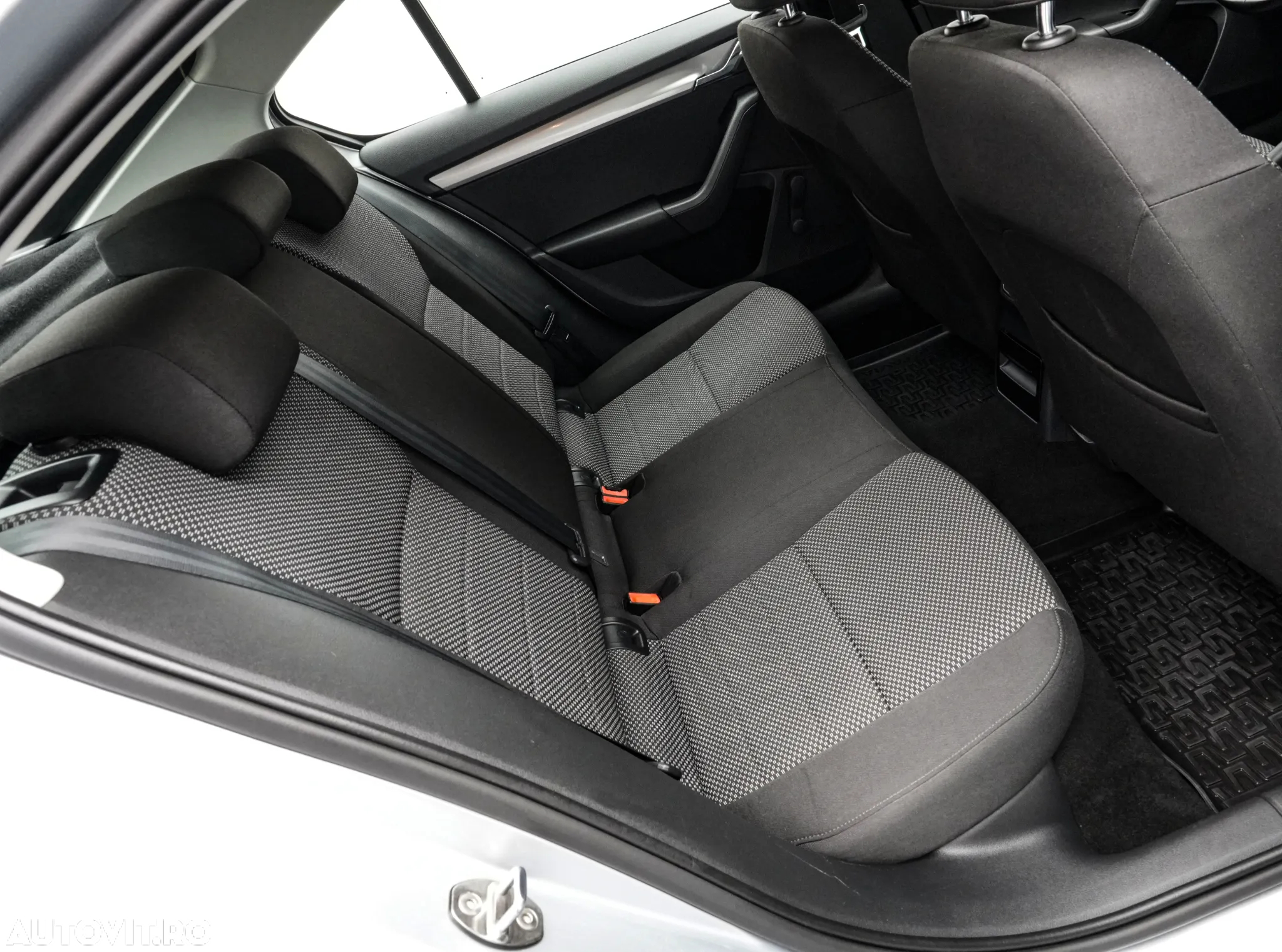 Skoda Octavia 1.6 TDI Style - 14