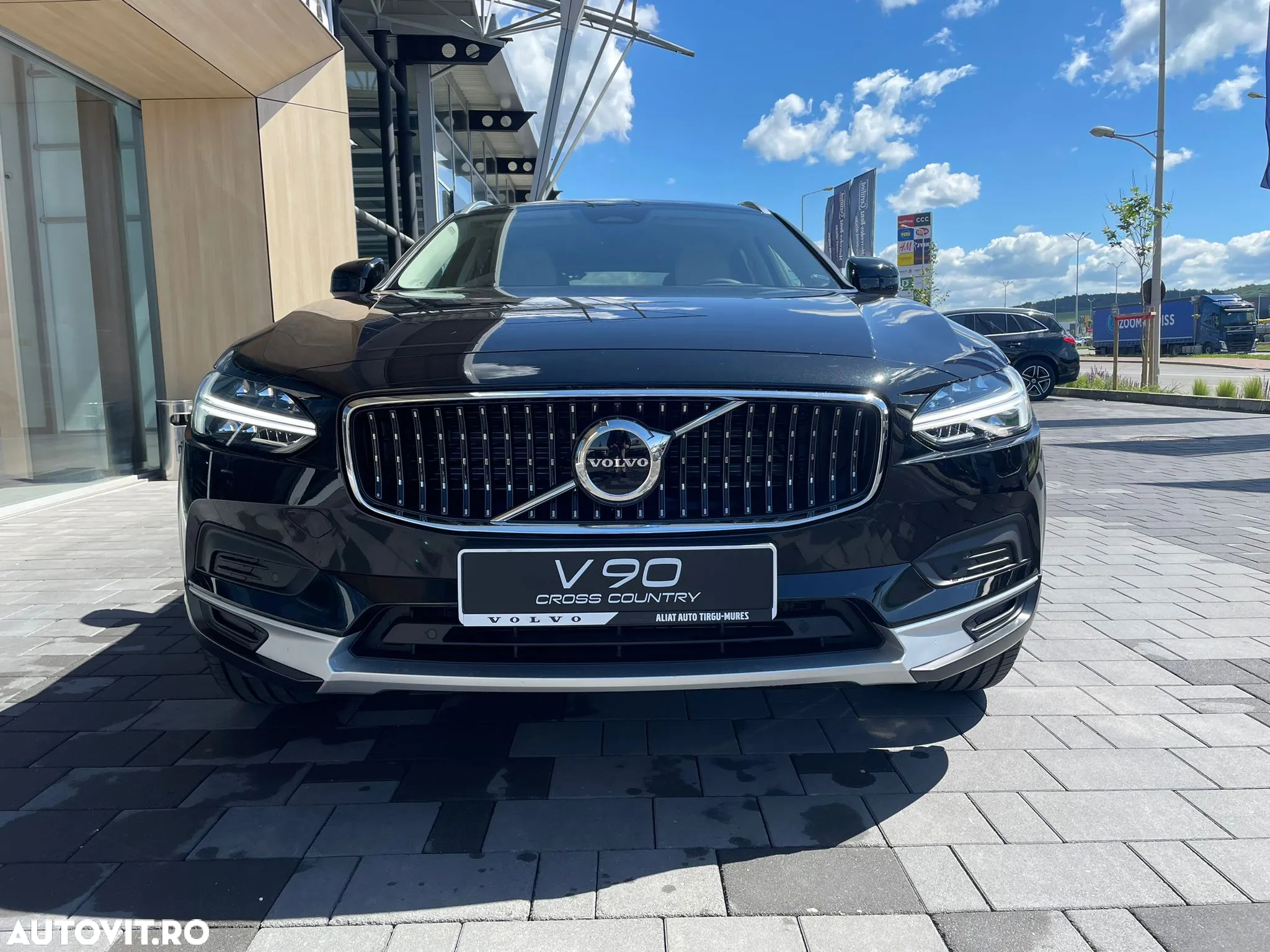 Volvo V90 V90CC B4 MHEV AT AWD Plus Bright - 2
