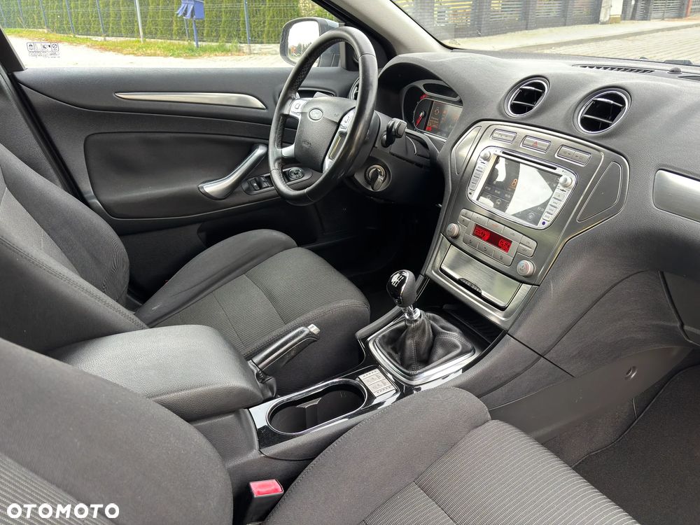 Ford Mondeo 2.0 TDCI Titanium - 8