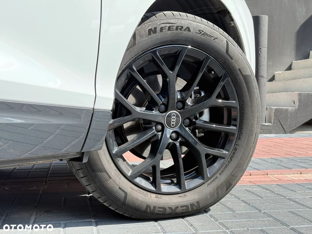 Audi Q3 35 TFSI S tronic - 9