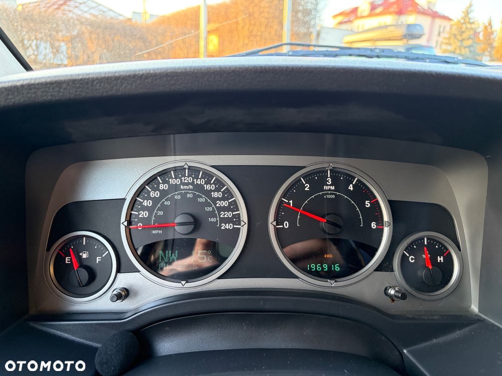 Jeep Compass 2.0 CRD Limited - 21