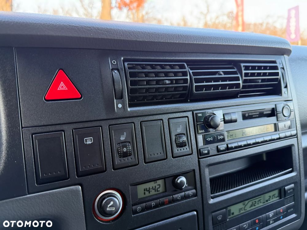 Volkswagen Multivan Standard - 20