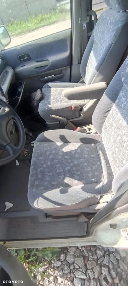 Części Nissan Serena - 6