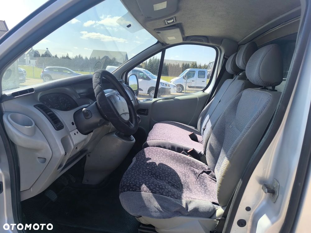 Renault trafic - 9