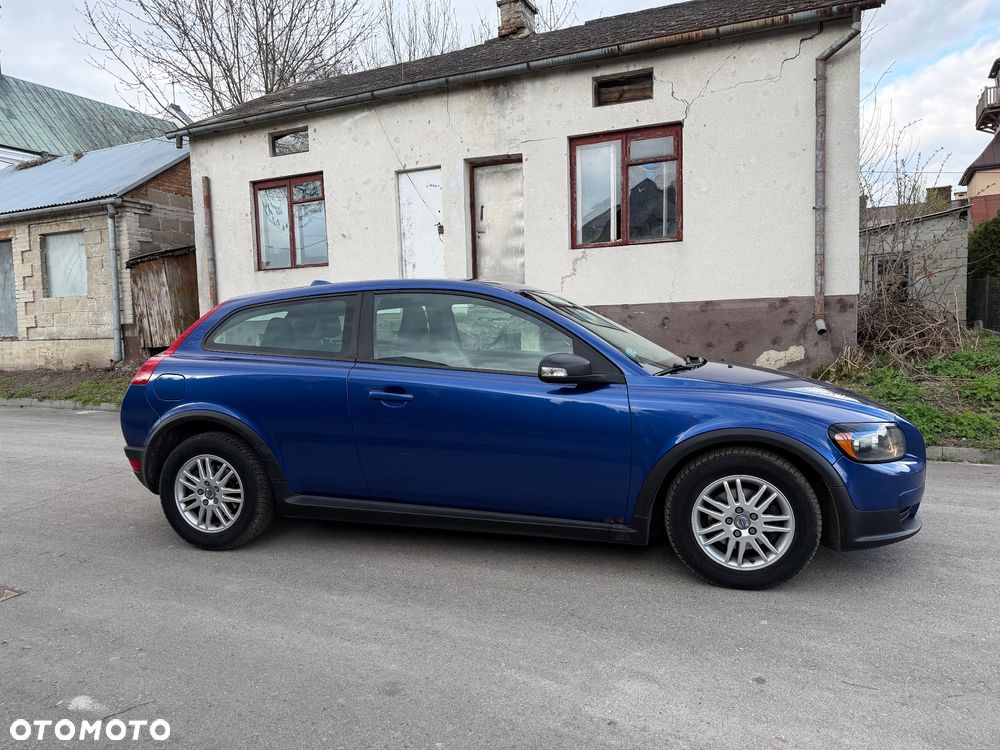 Volvo C30 1.6D DRIVe Momentum - 4