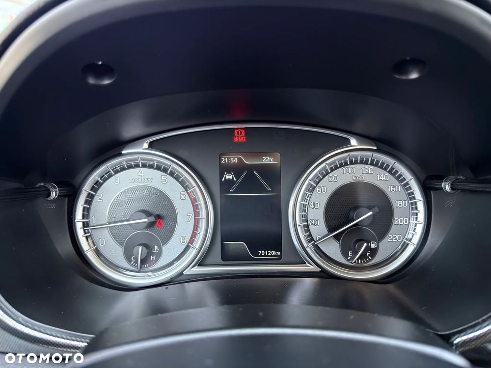 Suzuki Vitara 1.4 Boosterjet Hybrid Comfort+ - 28