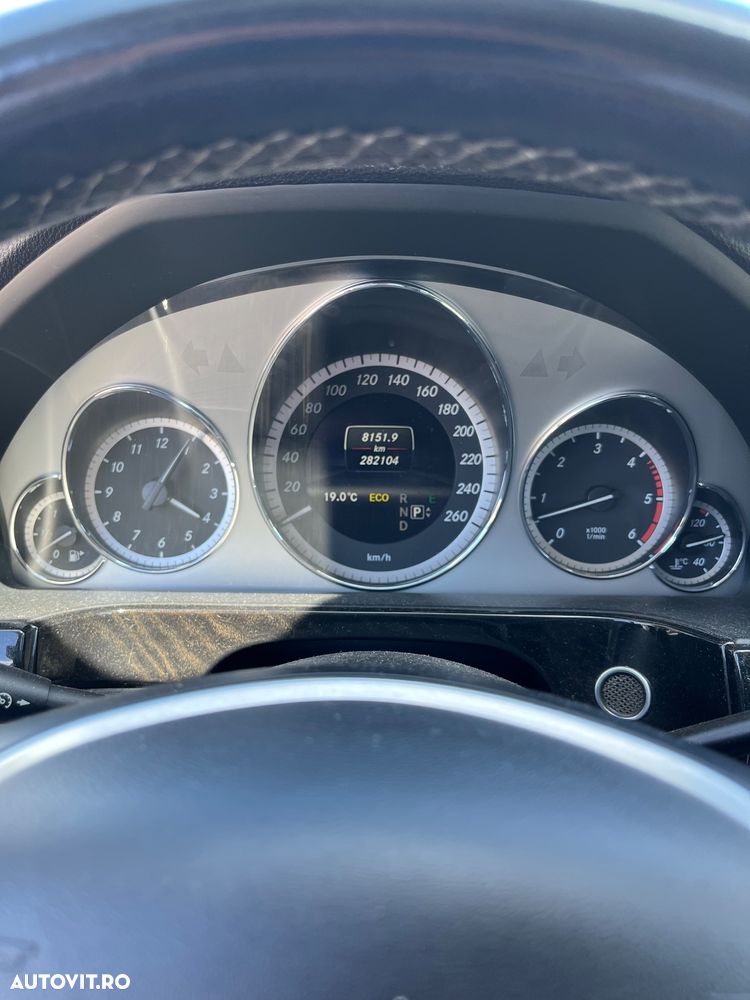 Mercedes-Benz E - 14