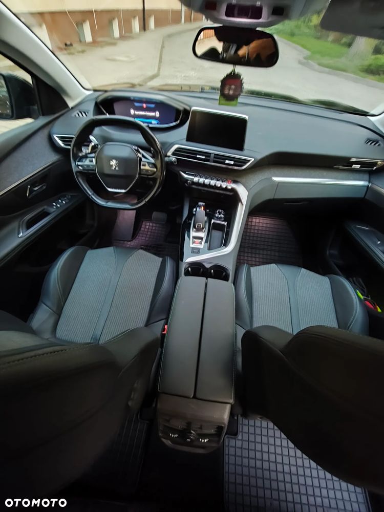 Peugeot 3008 1.2 PureTech Allure S&S EAT8 - 10