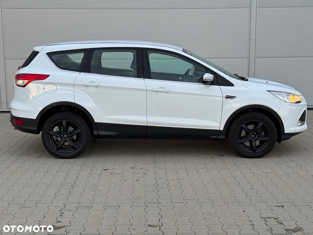 Ford Kuga 2.0 TDCi 2x4 Trend - 2