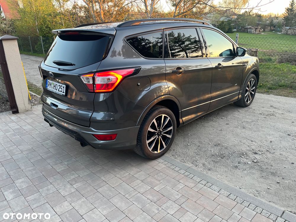 Ford Kuga 2.0 TDCi 4x4 ST-Line - 11