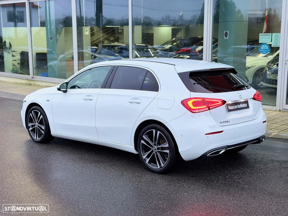 Mercedes-Benz A 250 e 8G-DCT Progressive - 12