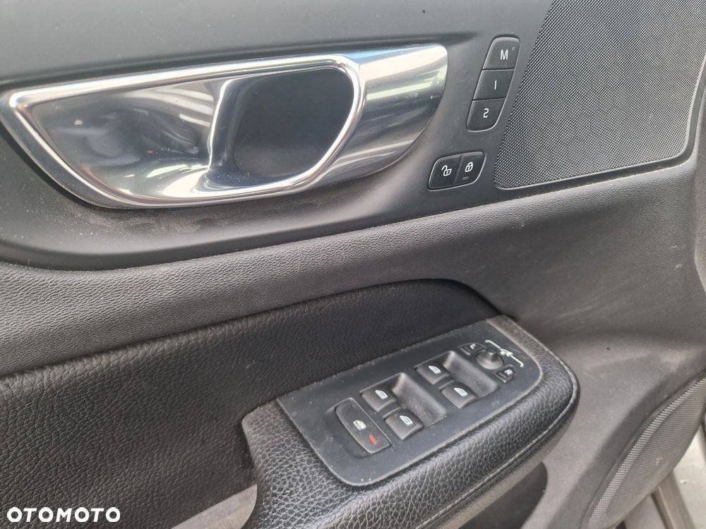 Volvo V60 D4 Geartronic Inscription - 11