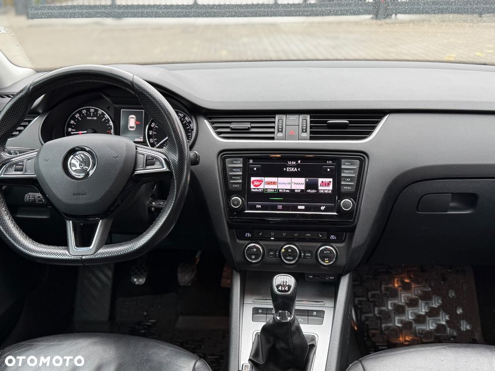 Skoda Octavia 2.0 TDI 4x4 Elegance - 21