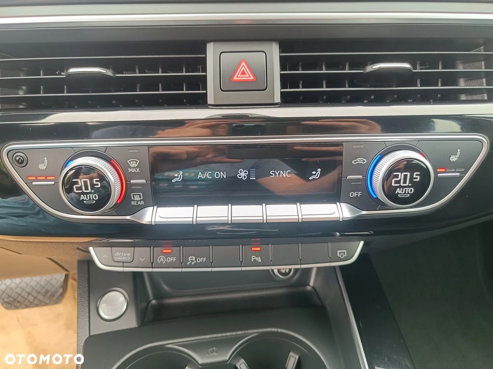Audi A4 Avant 40 TDI S tronic S line - 28
