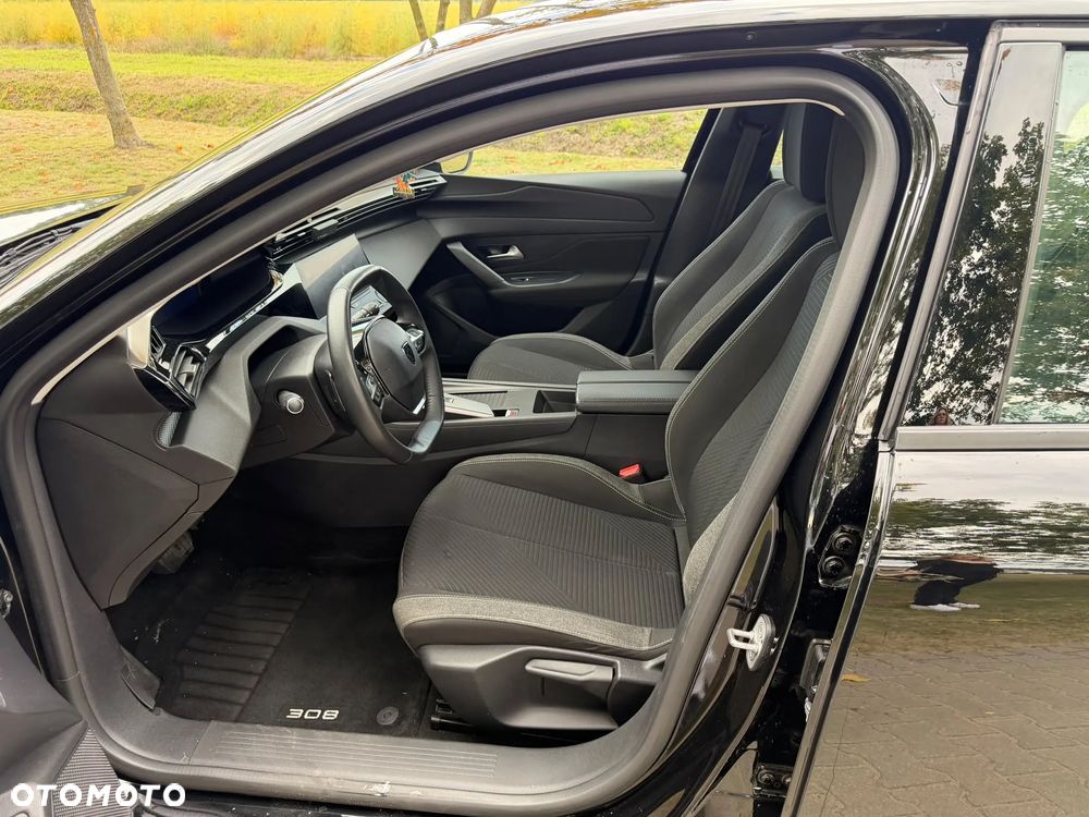 Peugeot 308 - 9