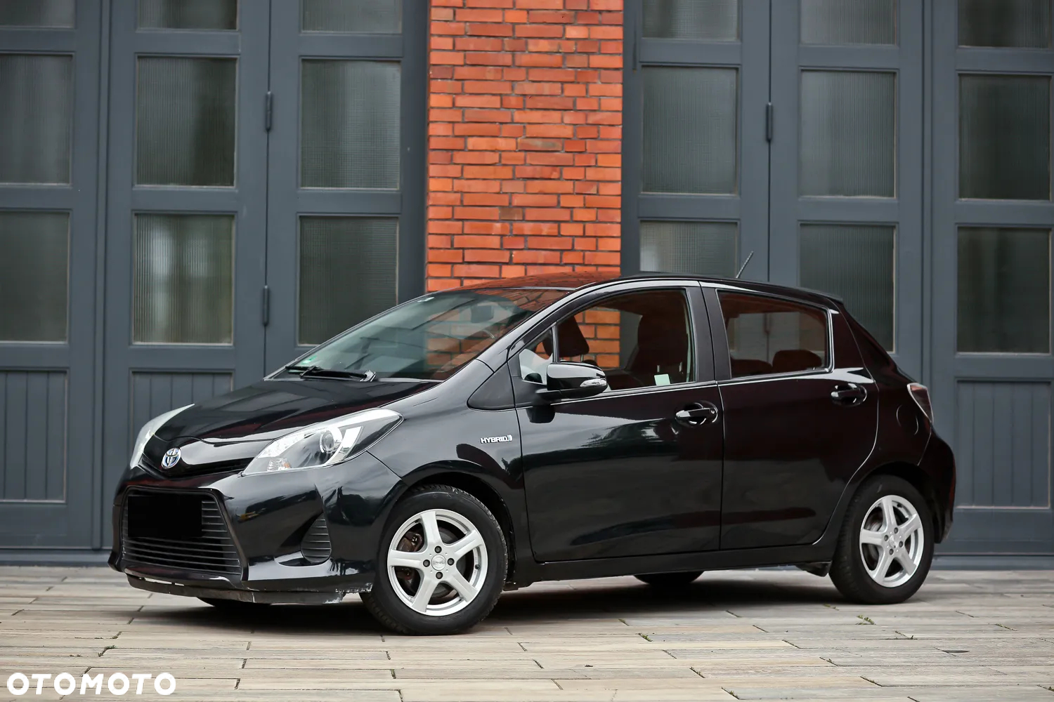 Toyota Yaris ver-hybrid-1-5-vvt--i-comfort - 8