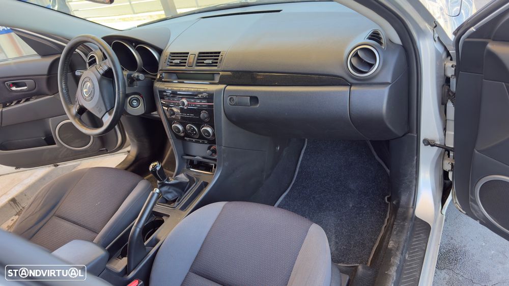 Mazda 3 Hatchback MZ-CD 1.6 Exclusive - 6