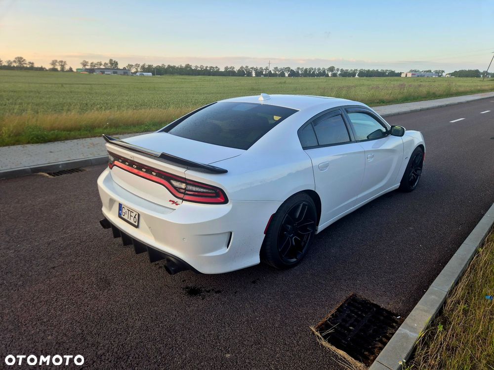 Dodge Charger - 8