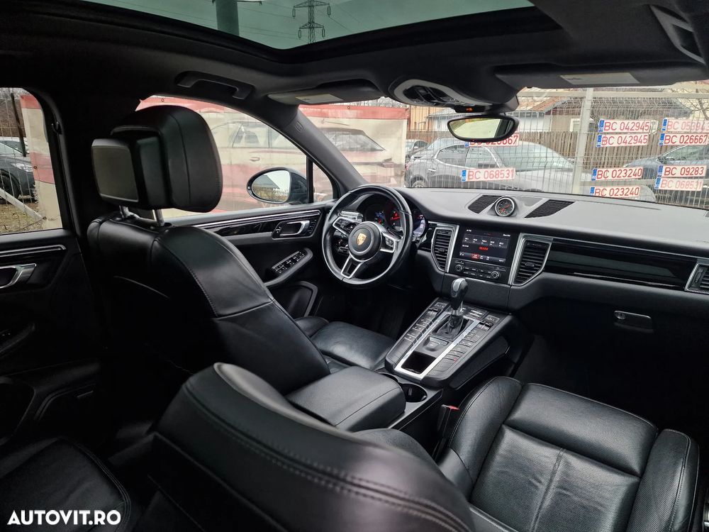 Porsche Macan Standard - 7