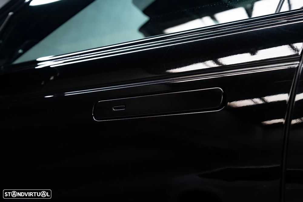 Land Rover Range Rover Velar P400e - 16