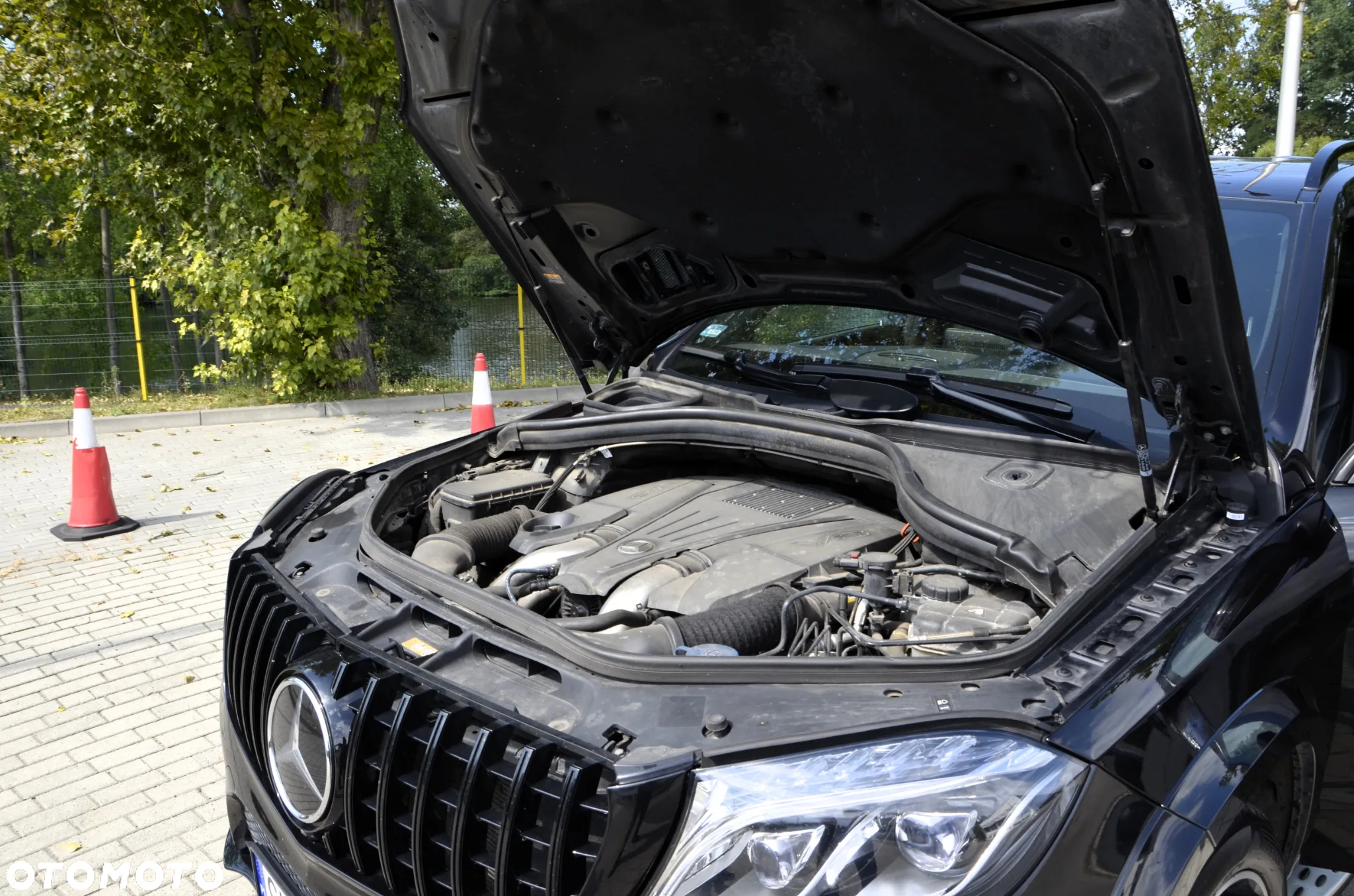Mercedes-Benz GLS 500 4-Matic - 17