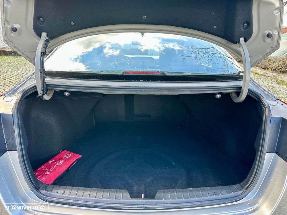 Kia Optima 1.7 CRDI TX - 30