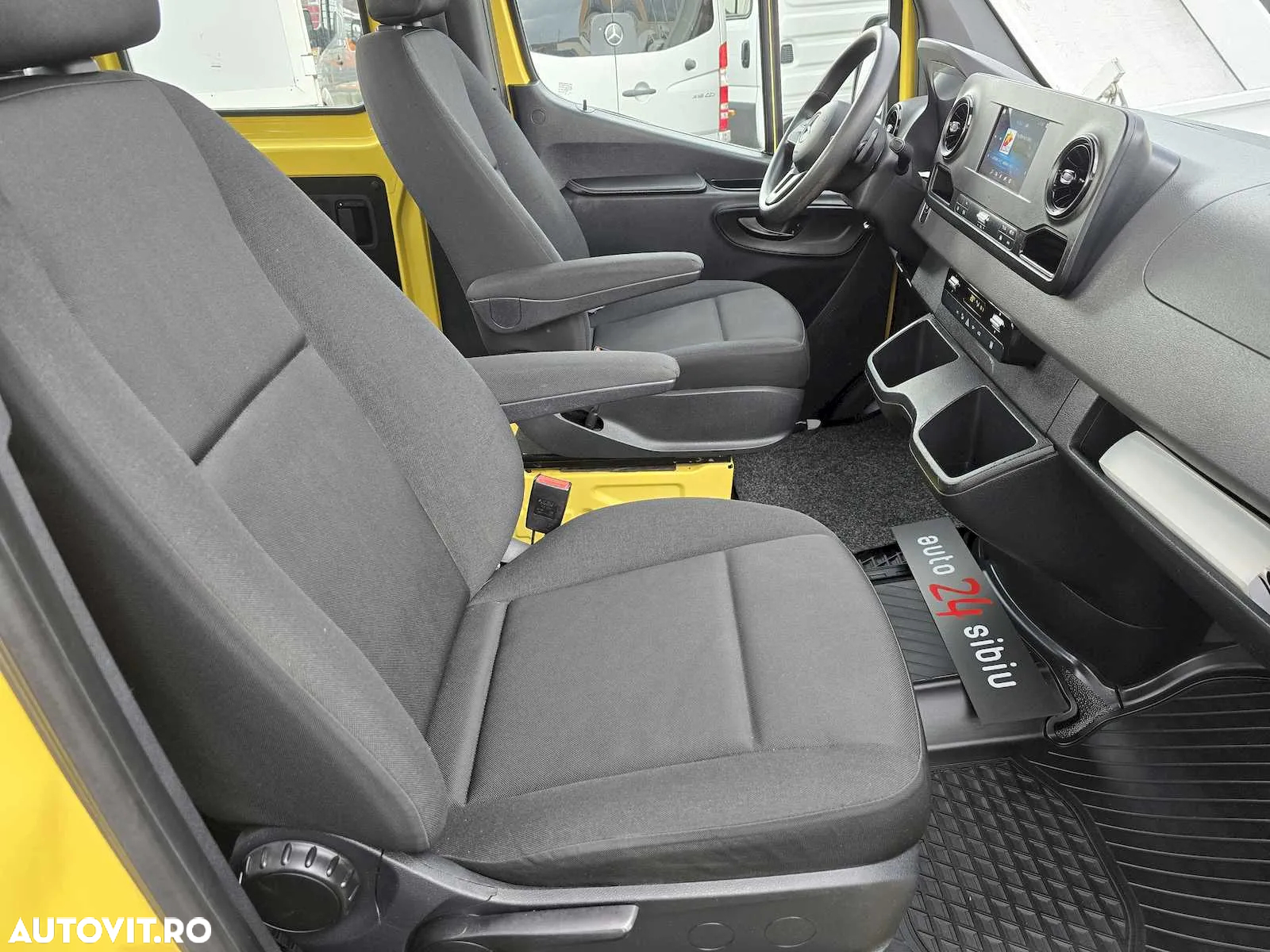 Mercedes-Benz Sprinter 314 doka 6 loc. bena, automat, 2020. - 18