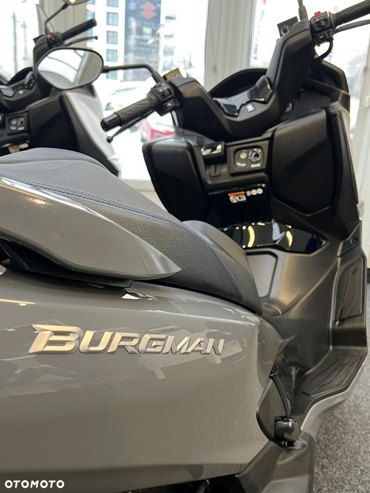 Suzuki Burgman - 10