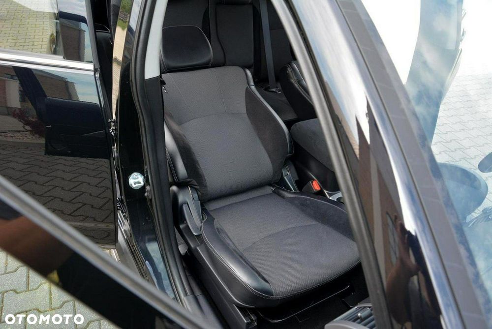 Mitsubishi Outlander 2.0 2WD Edition - 20