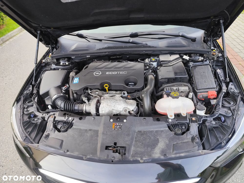 Opel Insignia - 16