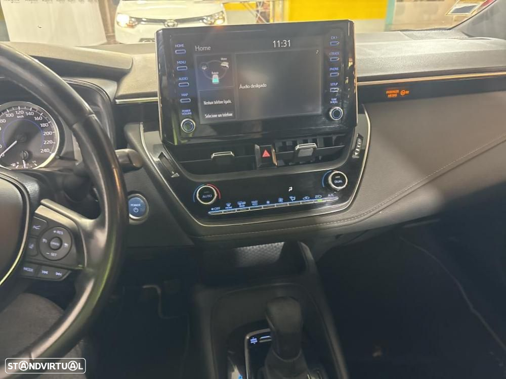 Toyota Corolla 1.8 Hybrid Comfort - 5