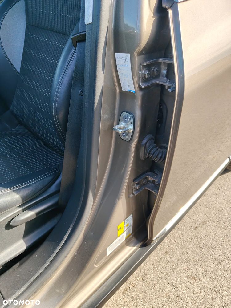 Peugeot 2008 PureTech 110 Stop&Start Allure - 12