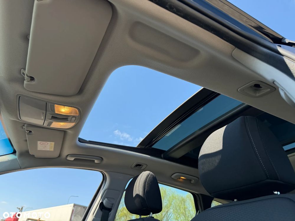 Hyundai i30 1.6 CRDI DCT Intro - 32