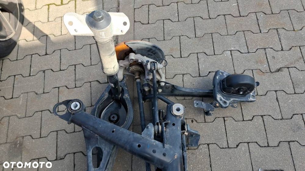 BELKA TYŁ ZAWIESZENIA SANKI WÓZEK VOLVO XC40 II 4X4 249KM BENZYNA 32246801 - 3