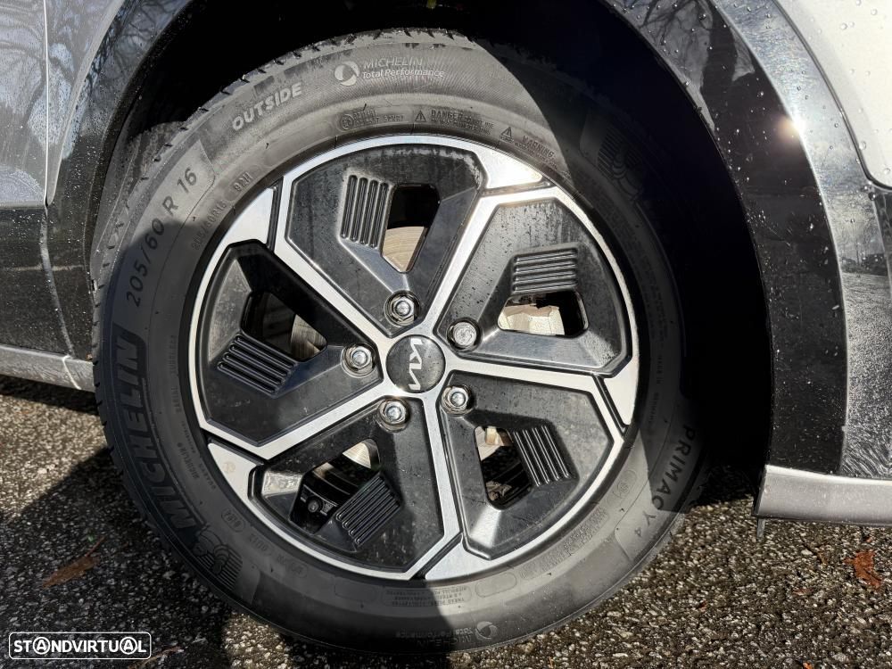 Kia Niro 1.6 GDI PHEV 2WD OPF Aut. Vision - 3