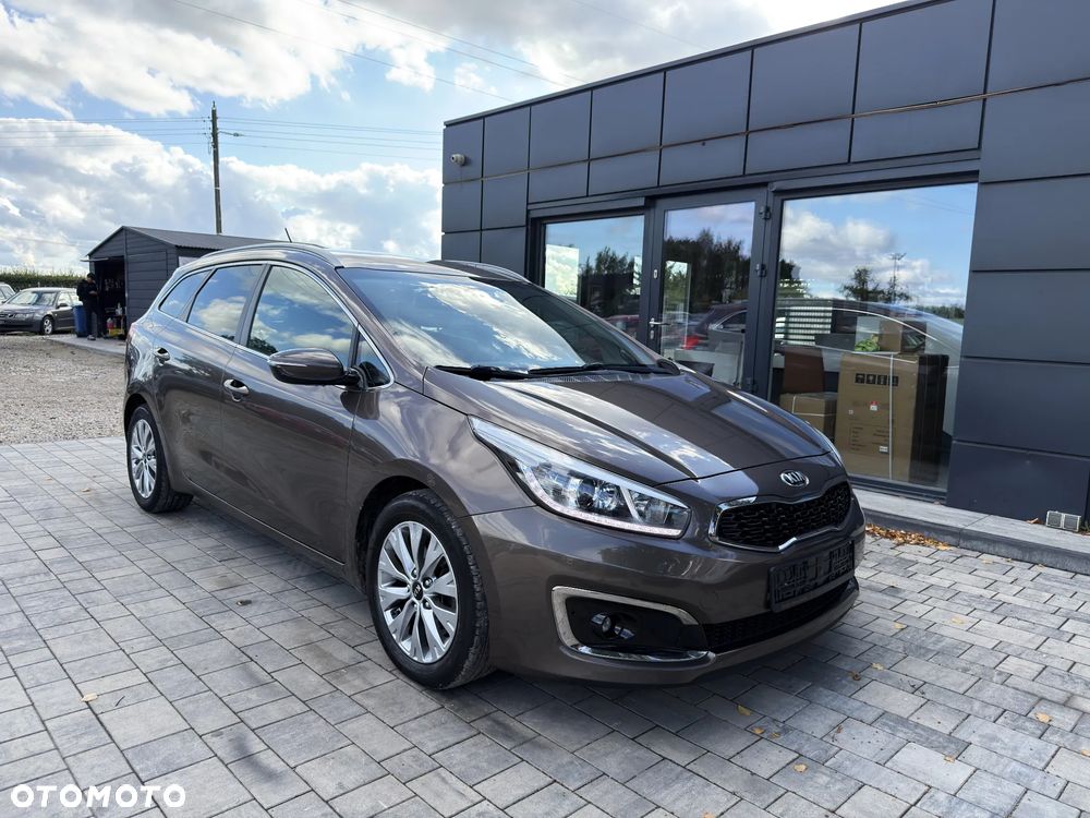 Kia Ceed 1.6 CRDi L - 11